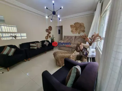 Casa com 4 Quartos à venda, 130m² no Macuco, Santos