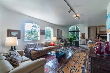 Sobrado com 4 Quartos à venda, 605m² no Jardim Guedala, São Paulo