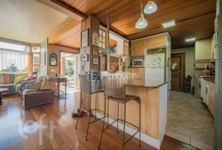 Casa de Condomínio com 4 Quartos à venda, 216m² no Quinta da Serra, Canela