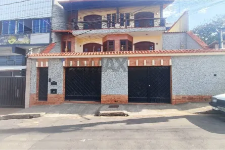 Casa com 4 Quartos à venda, 300m² no Nova Era, Juiz de Fora