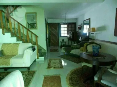 Casa de Condomínio com 3 Quartos à venda, 104m² no Mata Paca, Niterói