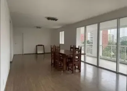 Apartamento com 3 Quartos à venda, 177m² no Jardim Monte Kemel, São Paulo