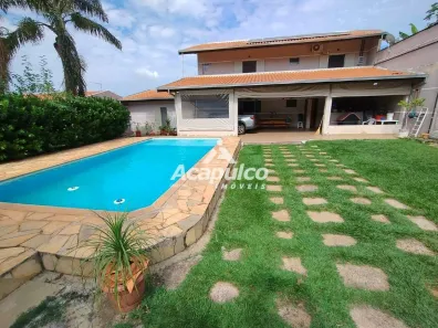 Fazenda/Sítio com 3 Quartos à venda, 160m² no Vila Bragotto, Limeira