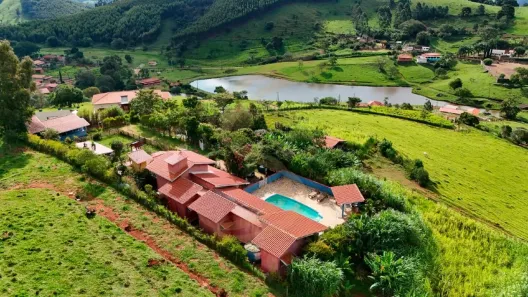 Fazenda/Sítio com 7 Quartos à venda, 23600m² no , Piracaia