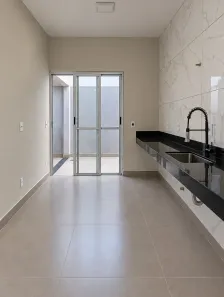 Casa com 3 Quartos à venda, 95m² no Centro, Botucatu