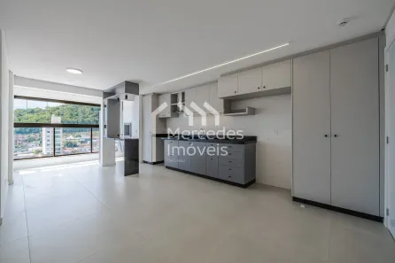 Apartamento com 2 Quartos para alugar, 70m² no Centro, Itajaí