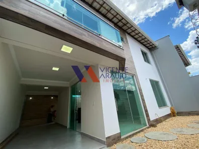 Casa com 3 Quartos para alugar, 153m² no Jardim Brasília, Betim