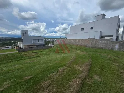 Lote/Terreno à venda, 317m² no Jardins Porto, Senador Canedo