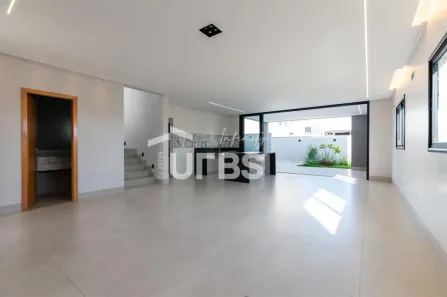 Casa de Condomínio com 4 Quartos à venda, 263m² no Residencial Parqville Jacarandá, Aparecida de Goiânia