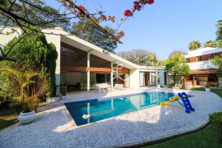 Casa com 5 Quartos à venda, 677m² no Jardim Guedala, São Paulo