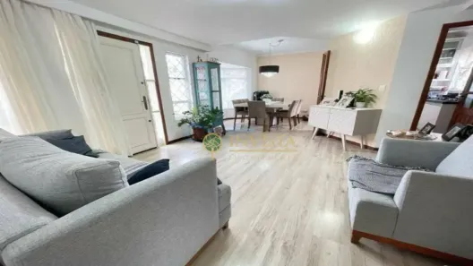 Casa com 3 Quartos à venda, 121m² no Canto, Florianópolis