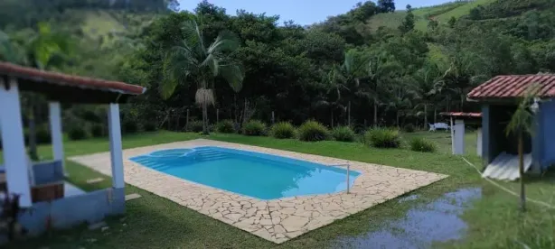 Fazenda/Sítio com 4 Quartos à venda, 145000m² no , Igaratá