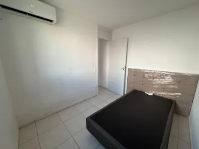 Apartamento com 2 Quartos para alugar, 45m² no Ponta Negra, Manaus