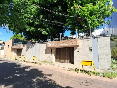 Casa com 4 Quartos à venda, 174m² no São Cristóvão, Teresina