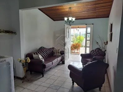 Casa com 2 Quartos à venda, 120m² no Guajuviras, Canoas