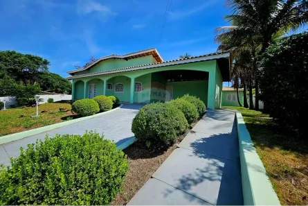 Casa com 4 Quartos à venda, 330m² no Loteamento Village, Serra Negra