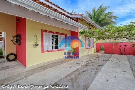 Casa com 3 Quartos à venda, 143m² no Bal Continental, Peruíbe