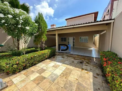 Casa com 4 Quartos para alugar, 150m² no Sapiranga-Coité, Fortaleza