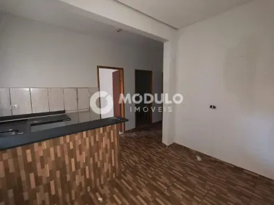 Kitnet com 1 Quarto para alugar, 30m² no Tocantins, Uberlândia