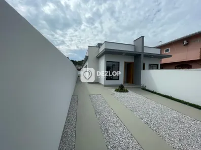Casa com 3 Quartos à venda, 74m² no Rio Caveiras, Biguaçu