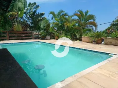 Casa de Condomínio com 3 Quartos à venda, 386m² no Sapê, Niterói