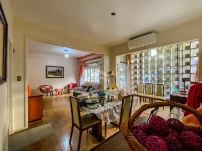 Apartamento com 3 Quartos à venda, 152m² no Bom Fim, Porto Alegre
