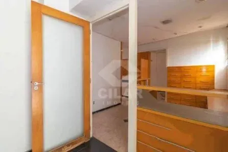 Imóvel Comercial para alugar, 130m² no Passo da Areia, Porto Alegre