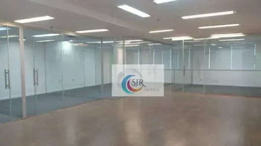 Sala Comercial para alugar, 216m² no Vila Olímpia, São Paulo