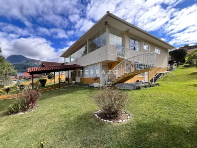Casa com 5 Quartos à venda, 306m² no Barroso, Teresópolis