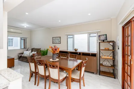 Casa com 5 Quartos à venda, 200m² no Jardim Caravelas, São Paulo