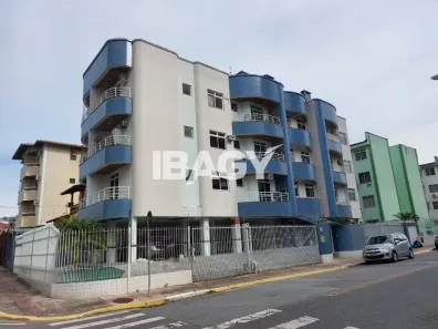 Apartamento com 3 Quartos para alugar, 88m² no Nossa Senhora do Rosário, São José
