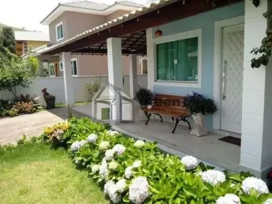 Casa de Condomínio com 4 Quartos à venda, 239m² no Vargem Grande, Teresópolis