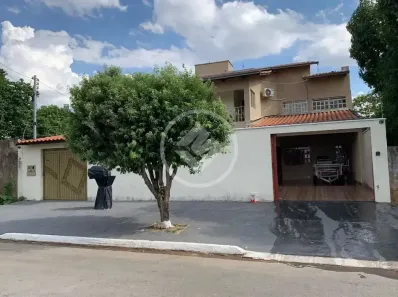 Sobrado com 6 Quartos à venda, 219m² no Jardim Helvécia, Aparecida de Goiânia