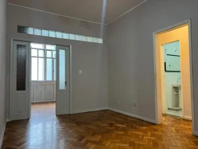 Apartamento com 2 Quartos para alugar, 65m² no Centro, Rio de Janeiro