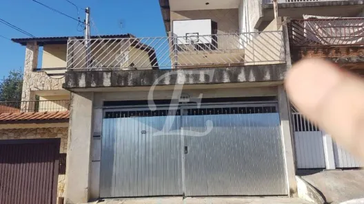 Sobrado com 3 Quartos à venda, 220m² no Parque Boturussu, São Paulo