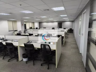 Sala Comercial para alugar, 357m² no Cidade Monções, São Paulo
