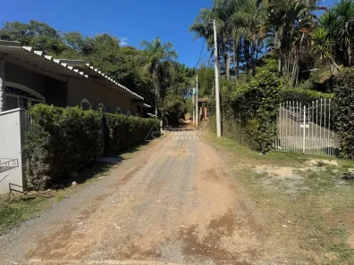 Fazenda/Sítio com 3 Quartos à venda, 360m² no Nova Jaguariúna II, Jaguariúna