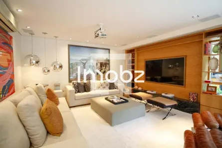 Casa com 3 Quartos à venda, 450m² no Vila Madalena, São Paulo