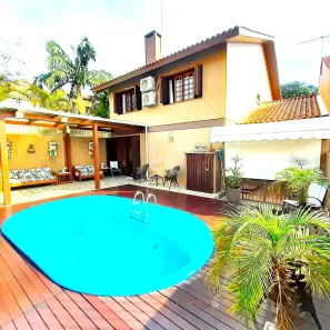 Casa com 4 Quartos à venda, 258m² no Espírito Santo, Porto Alegre