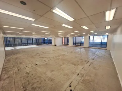 Sala Comercial para alugar, 438m² no Cerqueira César, São Paulo