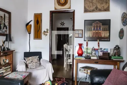 Casa com 2 Quartos à venda, 200m² no Carlos Prates, Belo Horizonte
