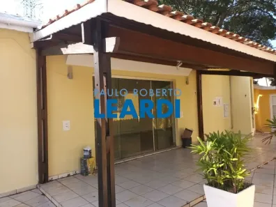 Casa com 3 Quartos para alugar, 165m² no Super Quadra Morumbi, São Paulo