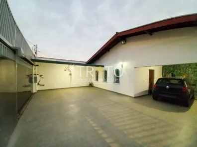 Casa com 3 Quartos à venda, 234m² no Jardim do Lago, Campinas
