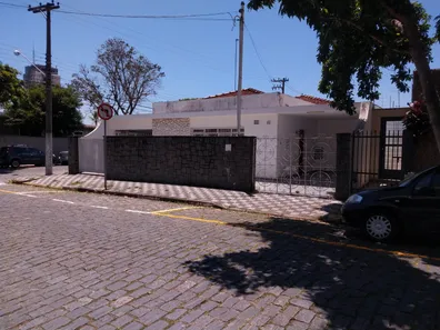 Casa com 3 Quartos à venda, 196m² no Jardim Leonídia, Jacareí