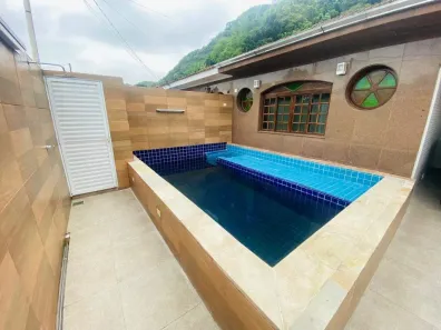 Casa com 3 Quartos à venda, 216m² no Marapé, Santos