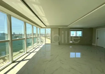 Apartamento com 4 Quartos à venda, 150m² no Pioneiros, Balneário Camboriú