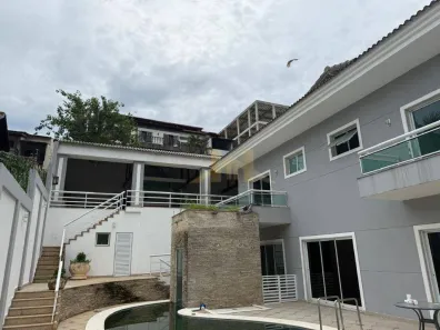 Casa de Condomínio com 4 Quartos à venda, 1200m² no Taquara, Rio de Janeiro