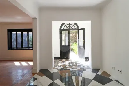 Casa com 4 Quartos para alugar, 240m² no Jardim Europa, São Paulo