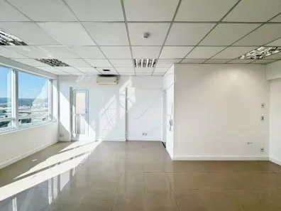 Sala Comercial para venda ou aluguel, 84m² no Alphaville Centro Industrial e Empresarial/Alphaville., Barueri