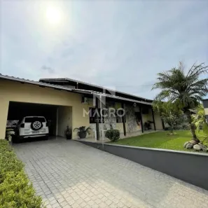 Casa com 4 Quartos à venda, 196m² no São Luís, Jaraguá do Sul